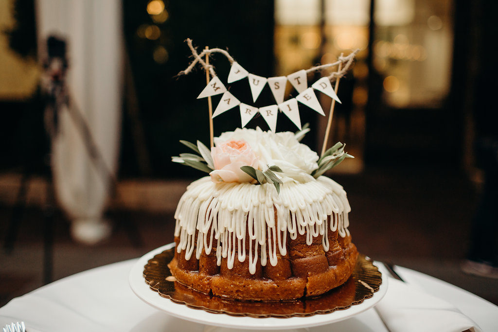 Bundt Cake Wedding Dessert
