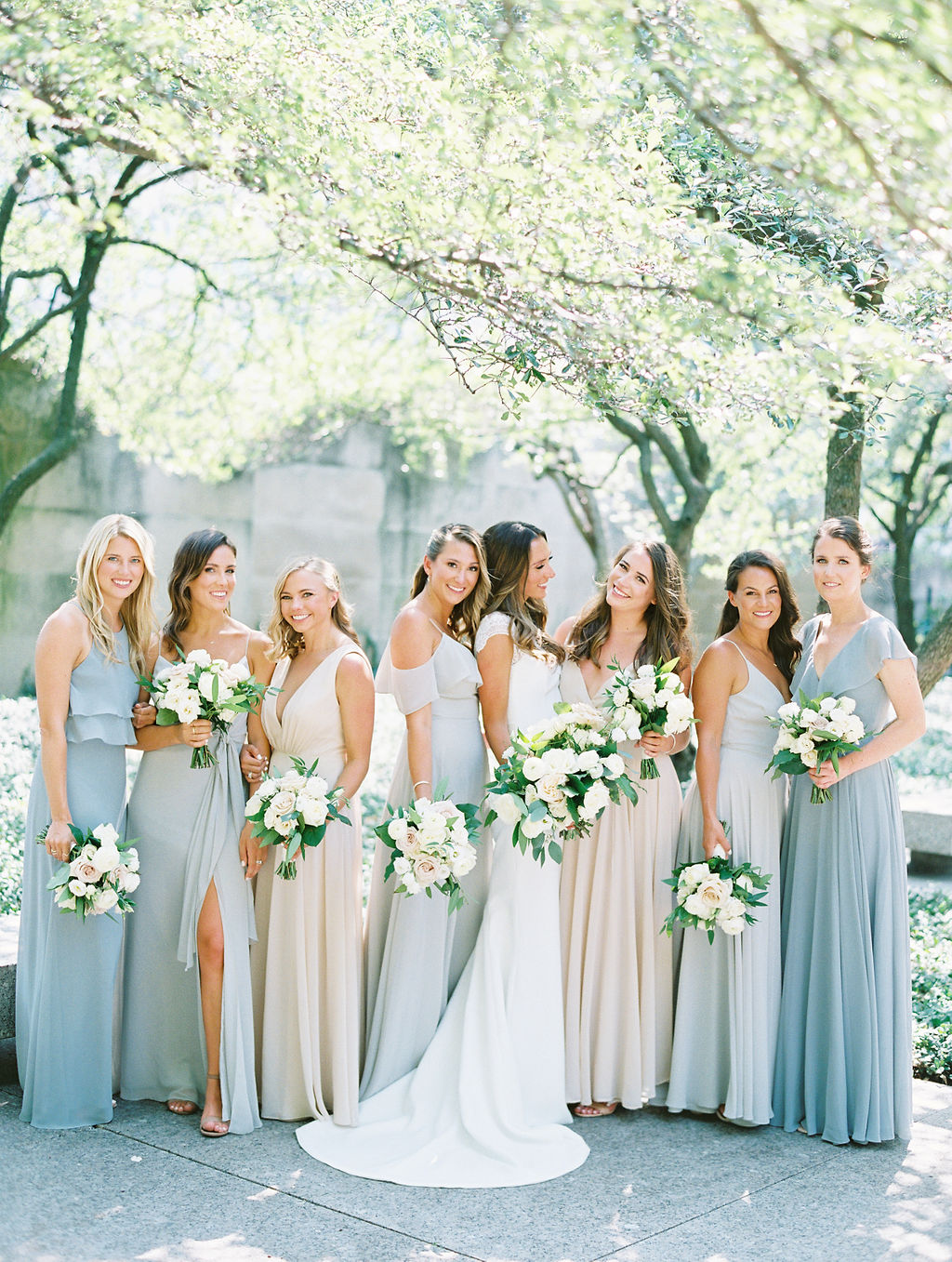Outdoor Wedding at Chicago Illuminating Company - Life in Bloom